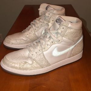 Air Jordan 1 Retro High OG “Laser”